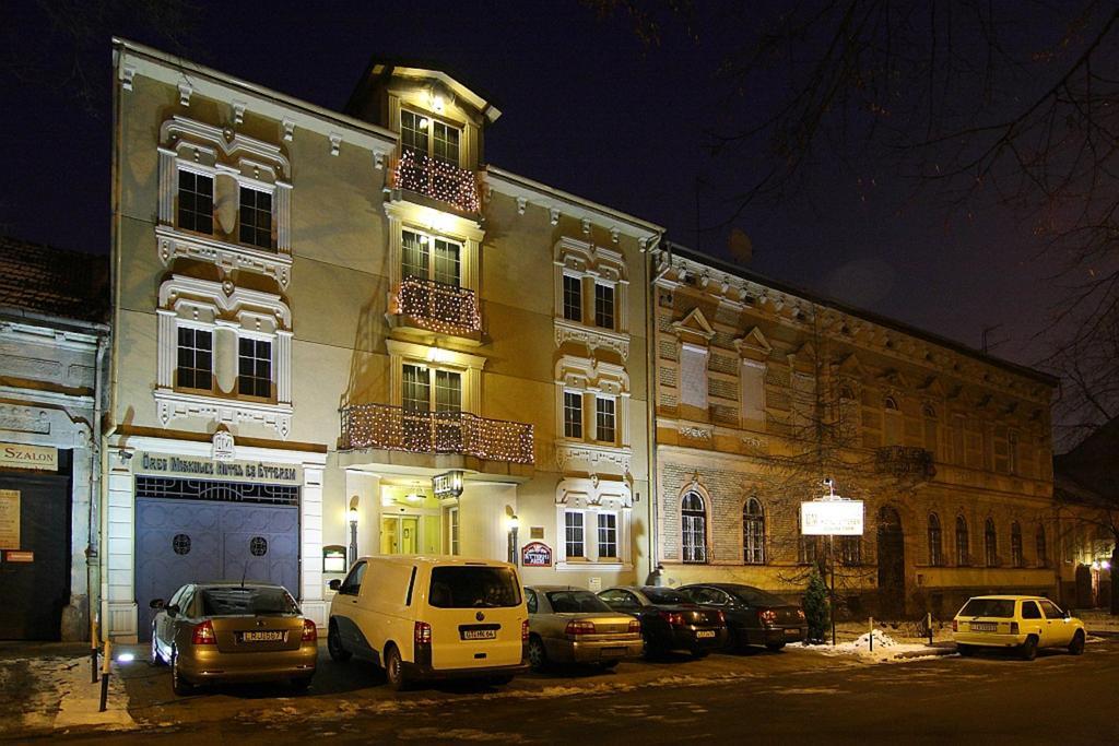 Oereg Miskolcz Hotel Exterior foto